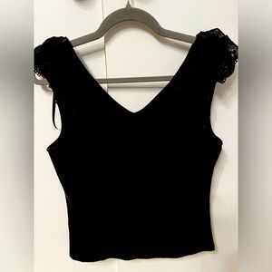 Laundry by Shelli Segal fitted dressy tank